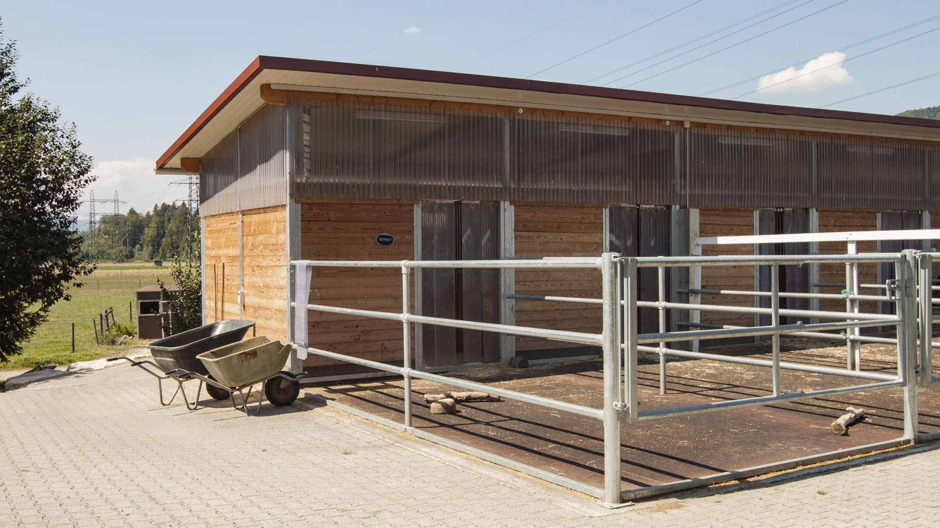 Pferdestall Bauen Lassen. Basteln Mit Eisstielen Pferdestall Bauen